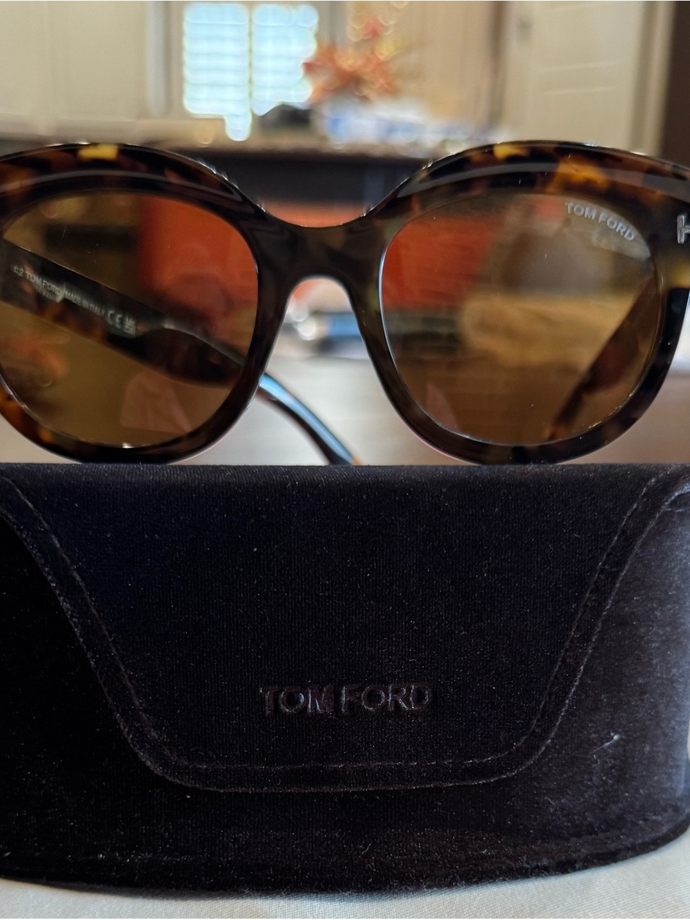 Tom Ford Tortoiseshell Sunglasses - Brown Lenses